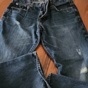 Essex Aeropostale distressed Jean's